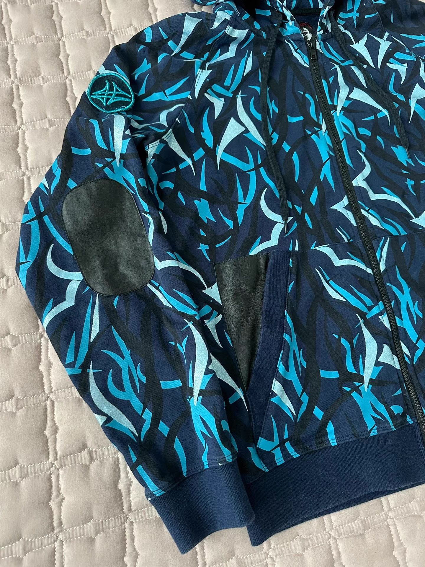 CLOT CLOT Edison Chen Blue Thorns Glitter Jacket Hoodie Size US S / EU 44-46 / 1 - 3 Thumbnail