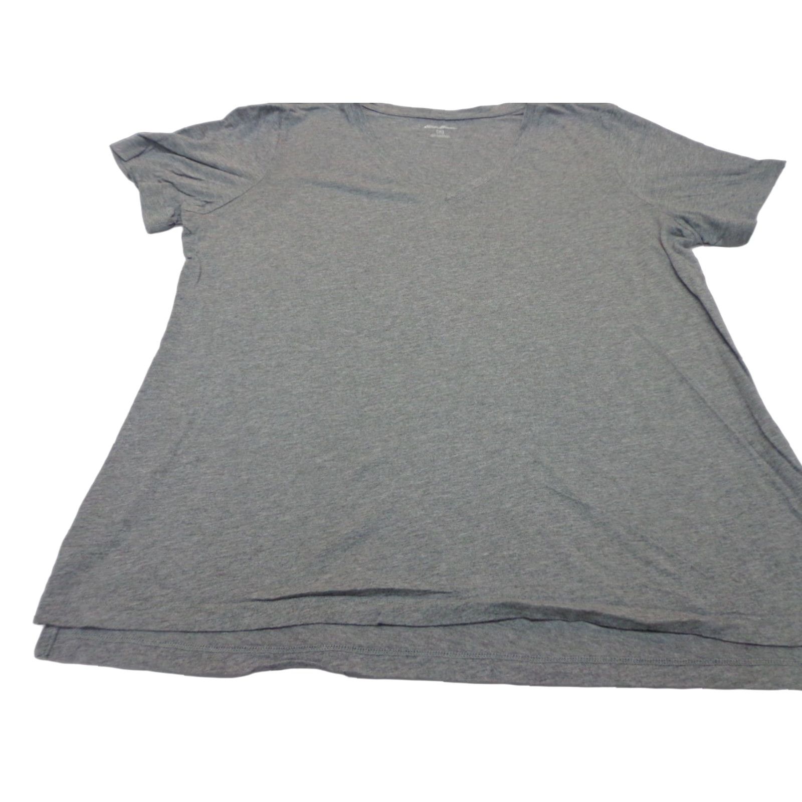 Eddie Bauer Eddie Bauer T-Shirt Womens V-Neck Short Sleeve Gray XL Regular Size XL Woman Casual Basic Shirt Size XL / US 12-14 / IT 48-50 - 1 Thumbnail