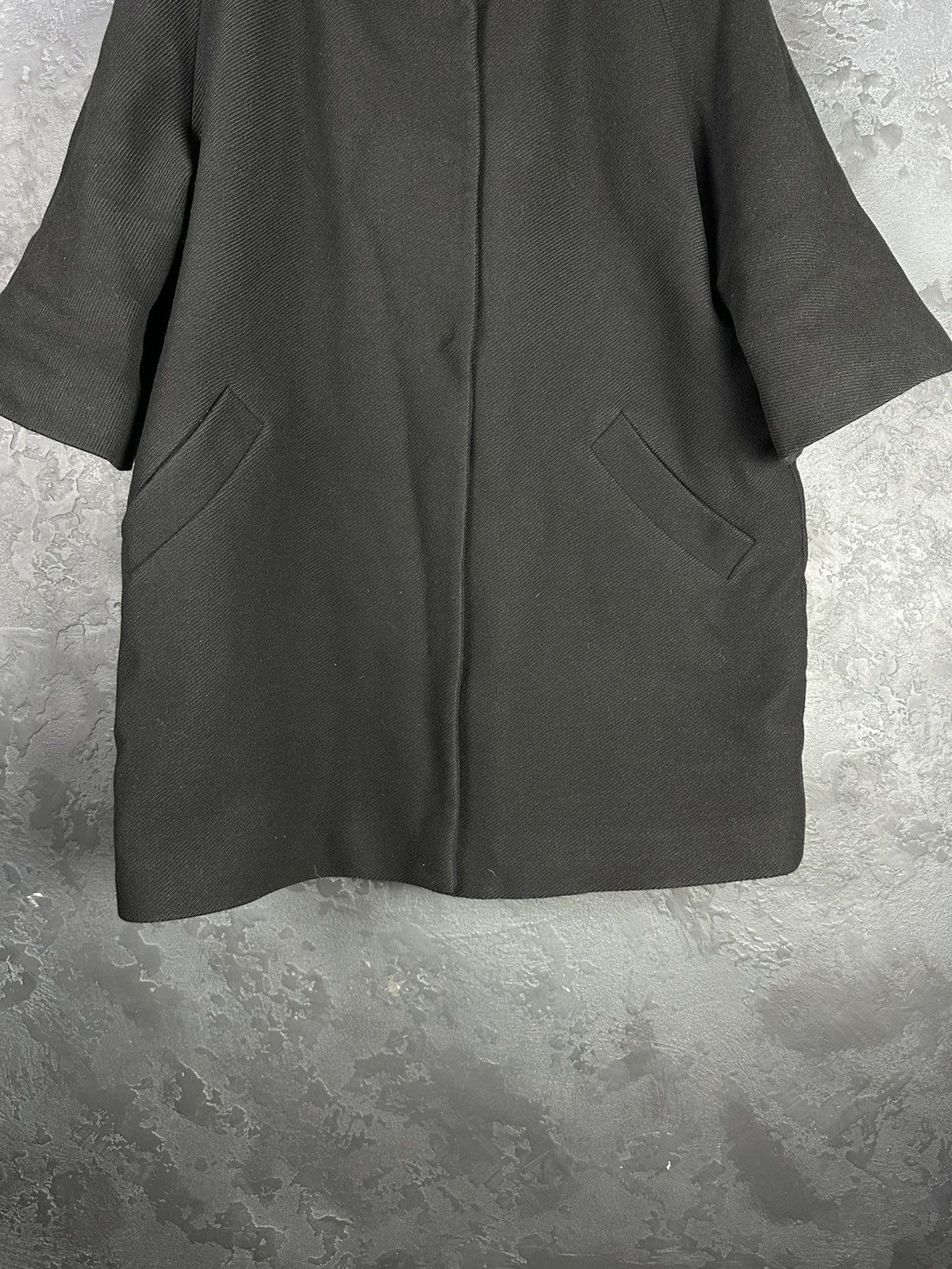 Herno × Vintage HERNO Vintage Women’s Black Short Sleeve Overcoat Designer Size L / US 10 / IT 46 - 3 Thumbnail
