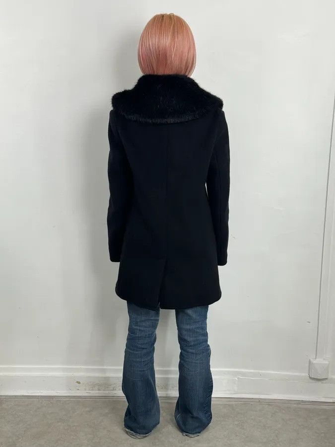 Emporio Armani AW2019 Emporio Armani Black Wool Faux Fur Collar Buttoned Coat Size US XS / EU 42 / 0 - 3 Thumbnail