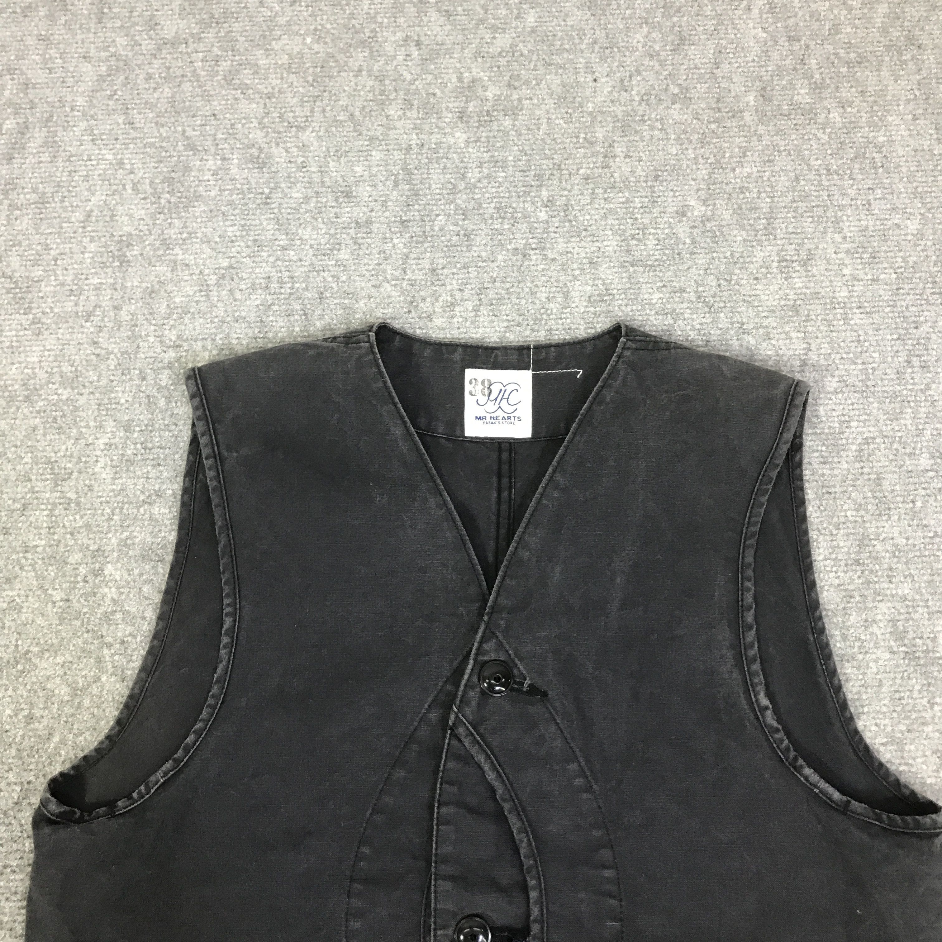Japanese Brand JAPAN MR HEARTS BLACK FADED VEST K92B10 Size US M / EU 48-50 / 2 - 5 Thumbnail