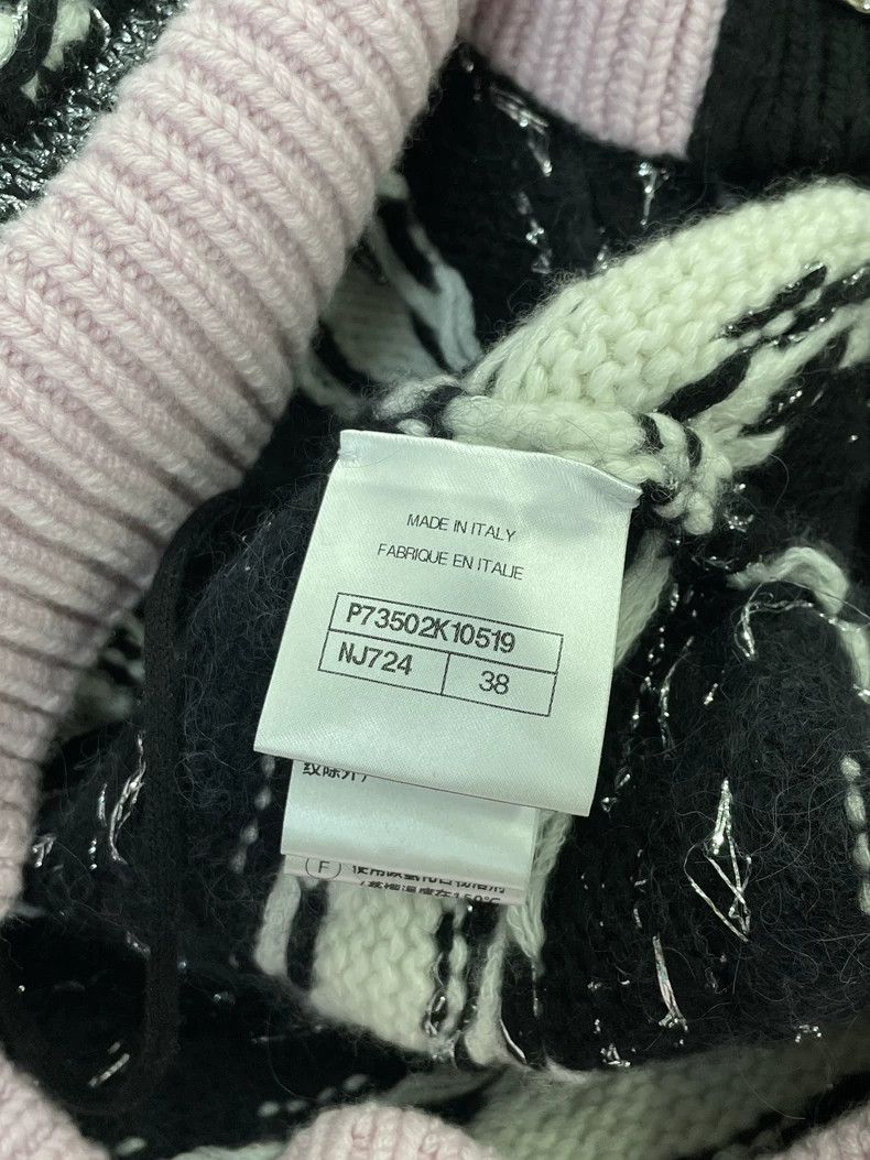 Chanel Chanel 22B pink and black striped cashmere cardigan jacket Size XS / US 0-2 / IT 36-38 - 7 Thumbnail