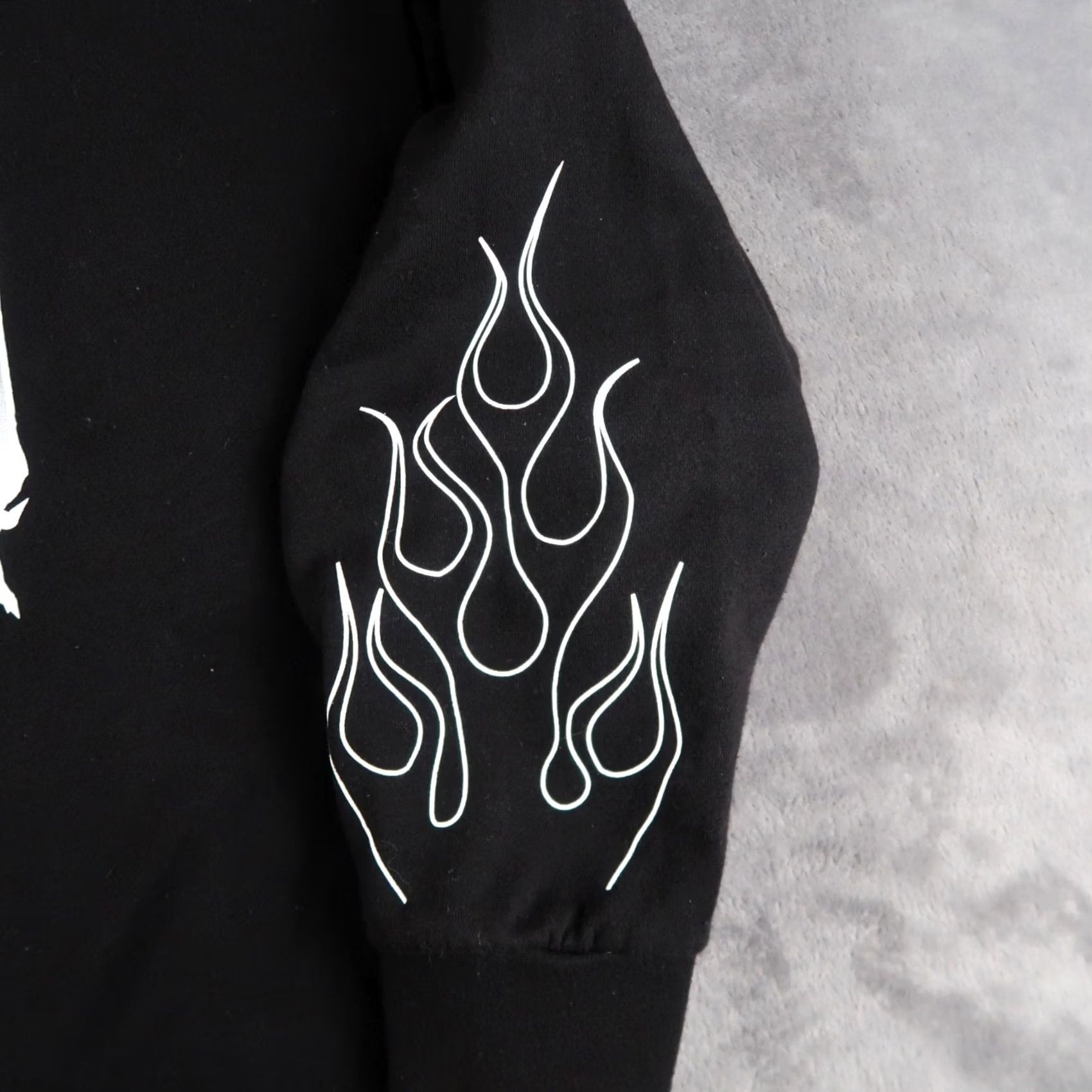 Vintage Sanrio Kuromi Hoodie Womens S Small Black Zip Up Sweatshirt Flame Size S / US 4 / IT 40 - 4 Thumbnail