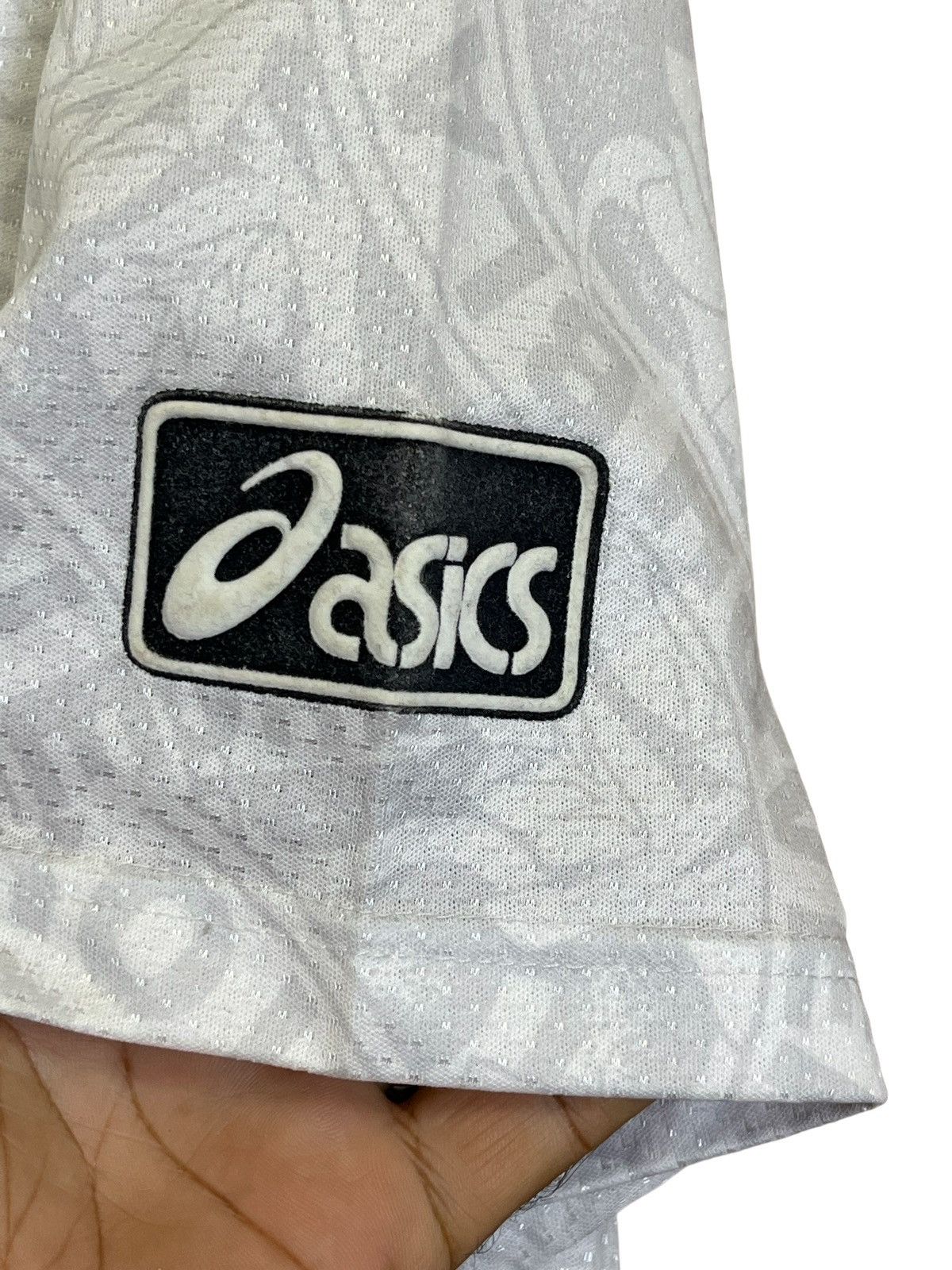 Asics VINTAGE 90s ASICS BLACKBURN ROVERS 94/95 TRAINING JERSEY Size US XL / EU 56 / 4 - 7 Thumbnail