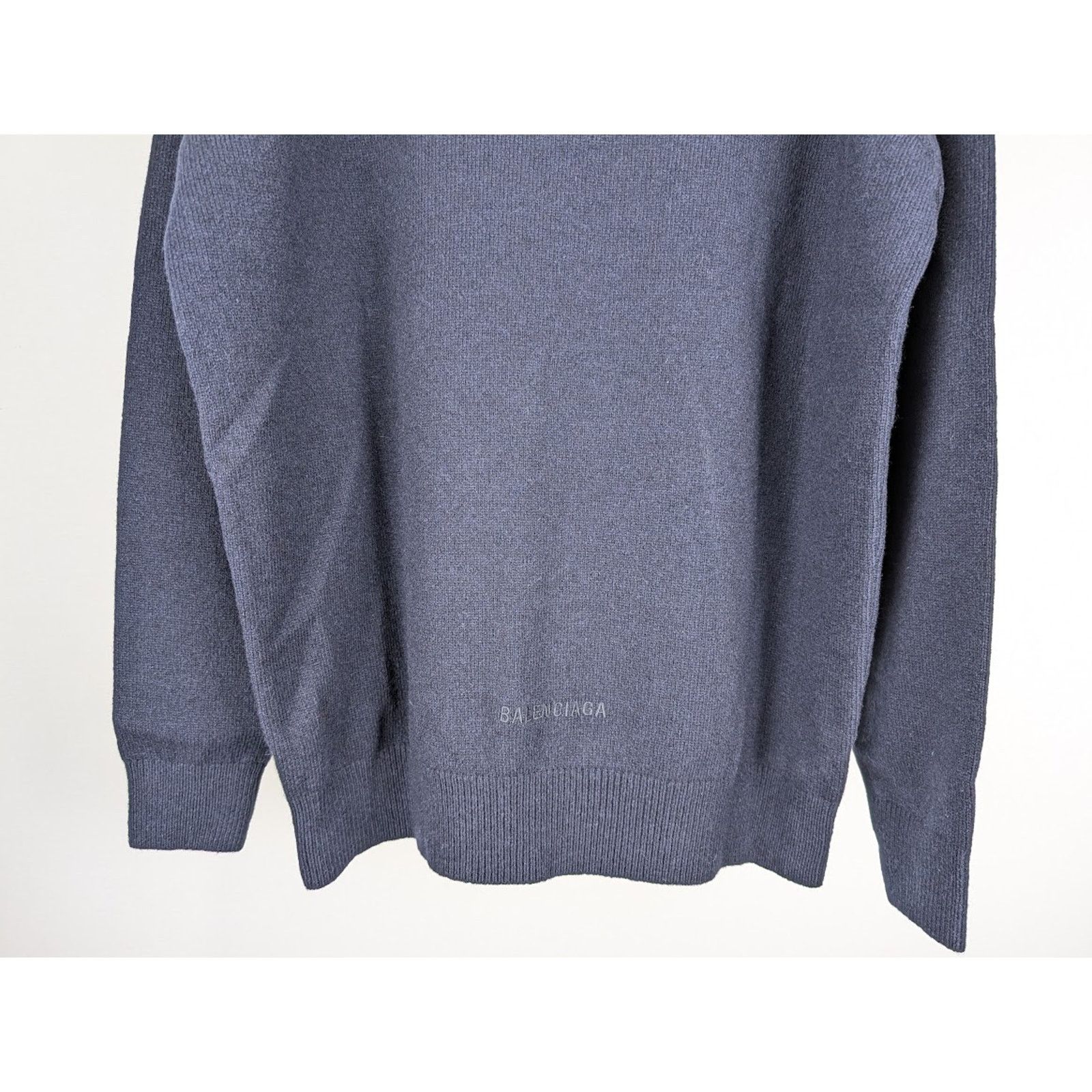 Balenciaga o1rshd1 High-Neck Sweatshirt in Blue Size: 2 Size US M / EU 48-50 / 2 - 12 Thumbnail
