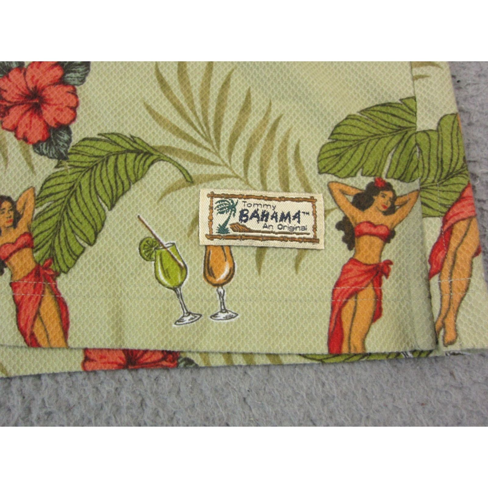 Tommy Bahama VINTAGE Tommy Bahama Polo Shirt Adults Green 90s Hawaiian Graphic Print Cotton Mens M Size Polo Shirt Size US M / EU 48-50 / 2 - 5 Thumbnail