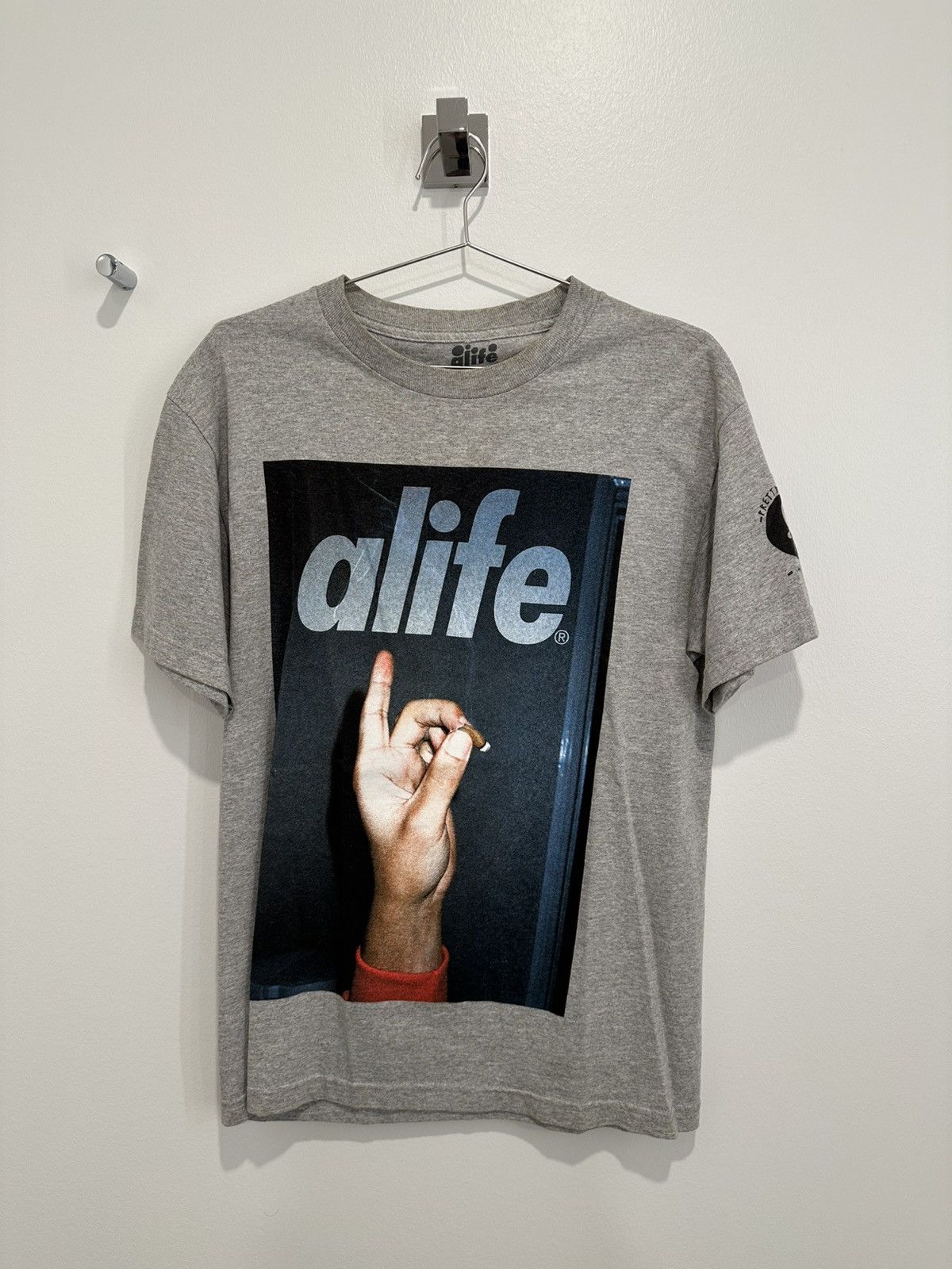 Alife alife Men’s “Blunt” T Shirt Sz M Size US M / EU 48-50 / 2 - 1 Thumbnail