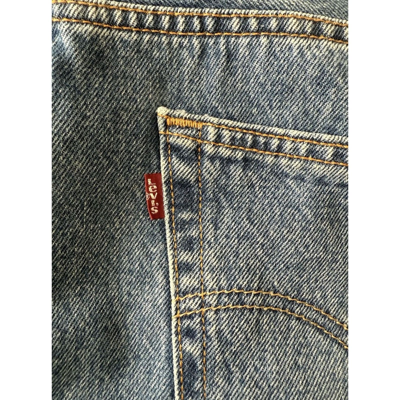 Levi's Levi's 501 Jeans Mens Regular Fit 40x29.5 Denim Blue Button Fly Vintage 90s Style City Hip Hop Logo Size US 40 / EU 56 - 7 Thumbnail
