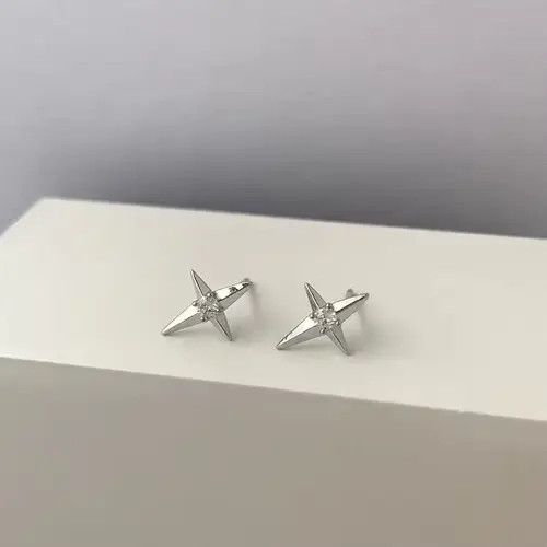 Designer × Jewelry 925 Silver Plated CZ Star Stud Earrings for Men Women Size ONE SIZE - 4 Thumbnail