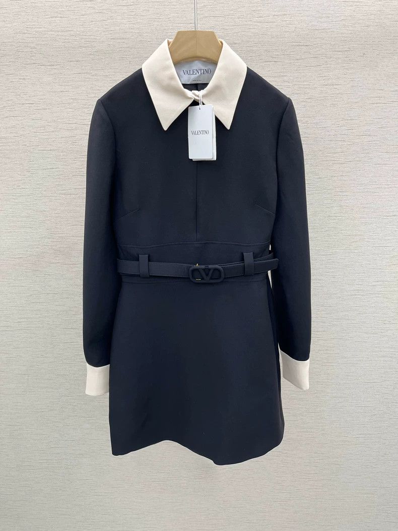 Versace Versace Color-blocking lapel women's skirt Size M / US 6-8 / IT 42-44 - 1 Thumbnail