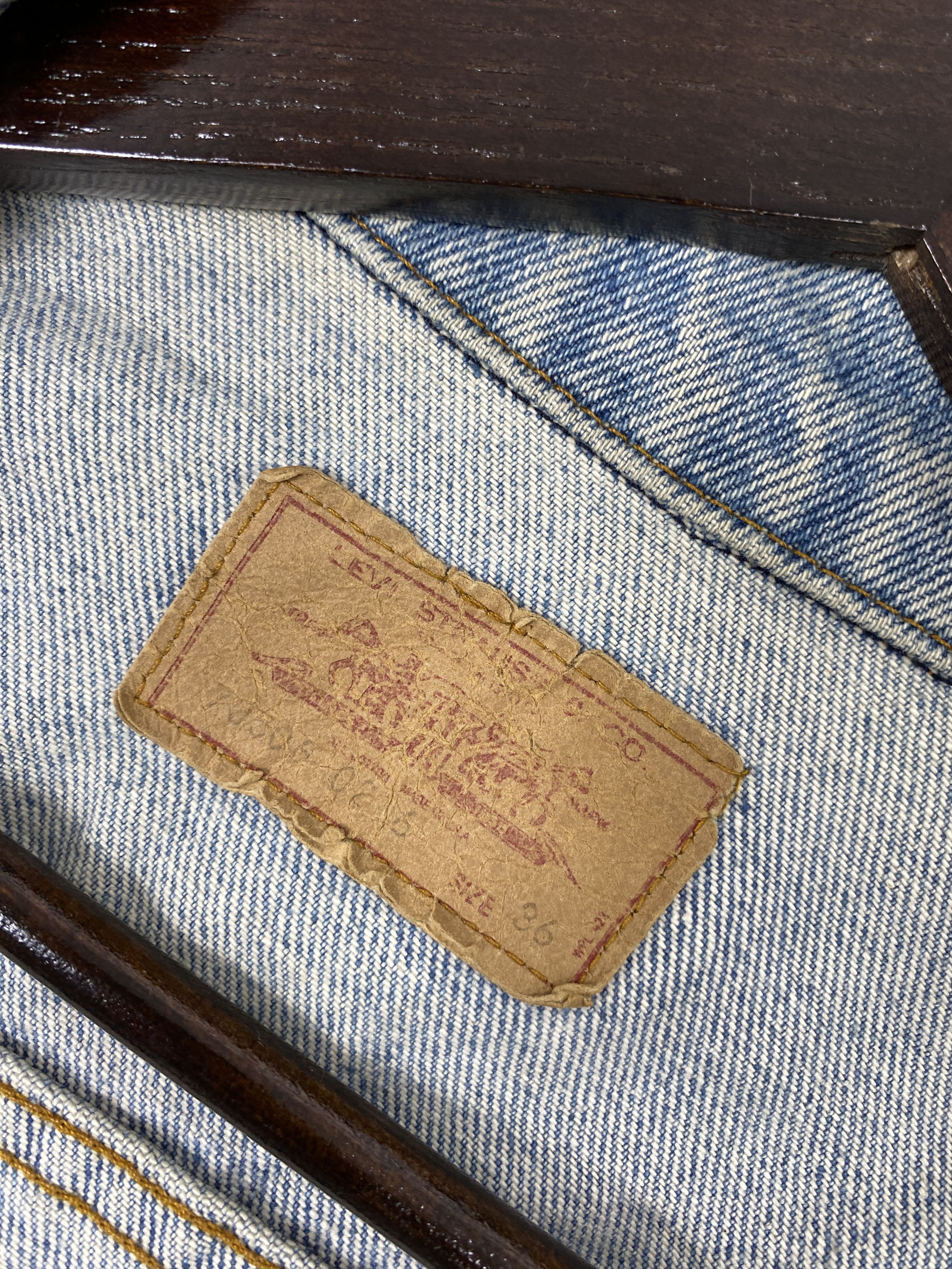 Levi's Vintage Clothing Vintage Levis Distress Faded Jeans Denim Jacket PJ2458 Size US S / EU 44-46 / 1 - 10 Thumbnail