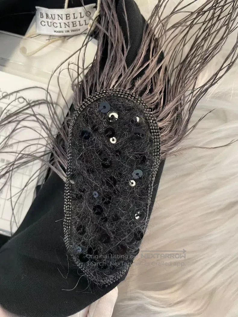 Brunello Cucinelli Brunello Cucinelli Feather Design Sequined Heavy Short Sle Size S / US 4 / IT 40 - 4 Thumbnail