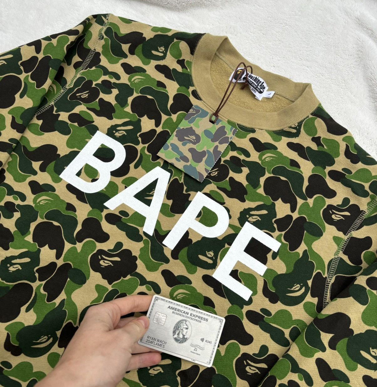 Bape Bape Green Classic Camo Spellout Crewneck Size US L / EU 52-54 / 3 - 2 Thumbnail
