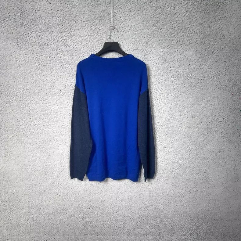 LOEWE Loose color matching sleeves long sleeve sweater men