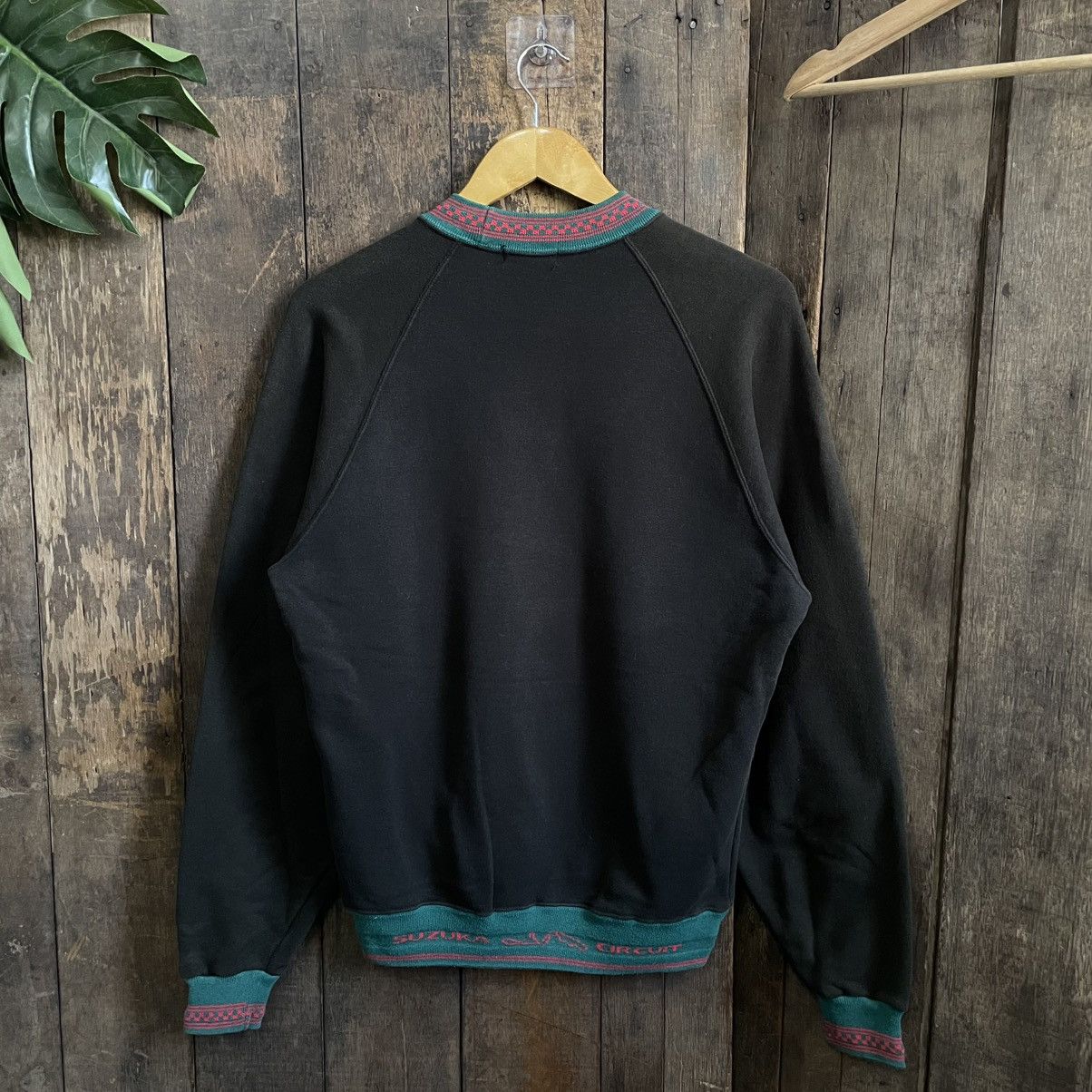 Vintage Vintage suzuka circuit f1 grandprix sweatshirt Size US M / EU 48-50 / 2 - 2 Thumbnail
