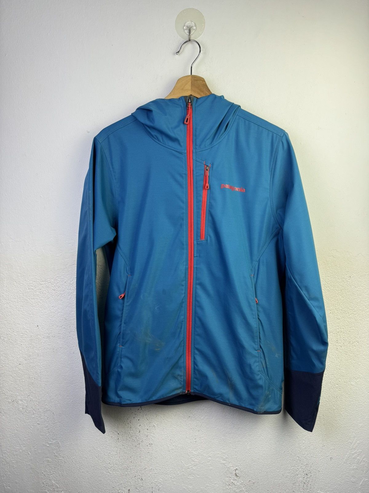 Patagonia Patagonia M's Levitation Hoody Jacket Size US S / EU 44-46 / 1 - 2 Thumbnail