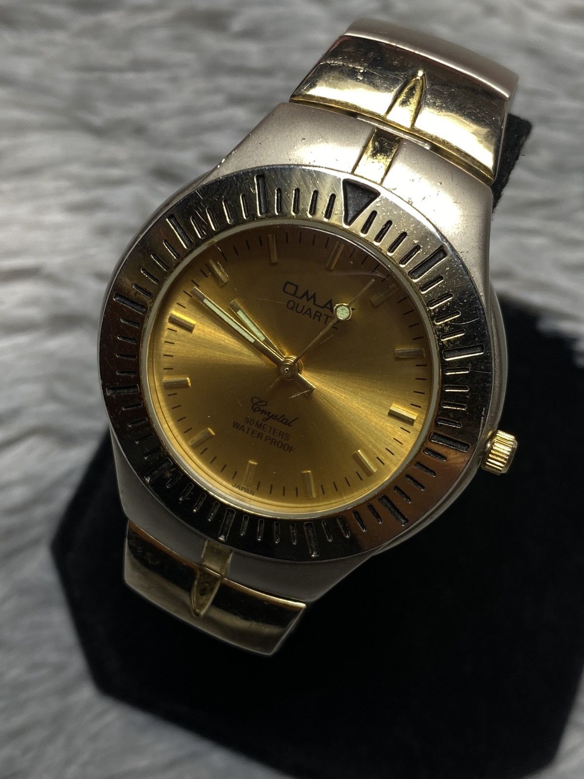 Vintage Omax Quartz Gold-Tone Waterproof Watch | Japanese Brand Size ONE SIZE - 4 Thumbnail