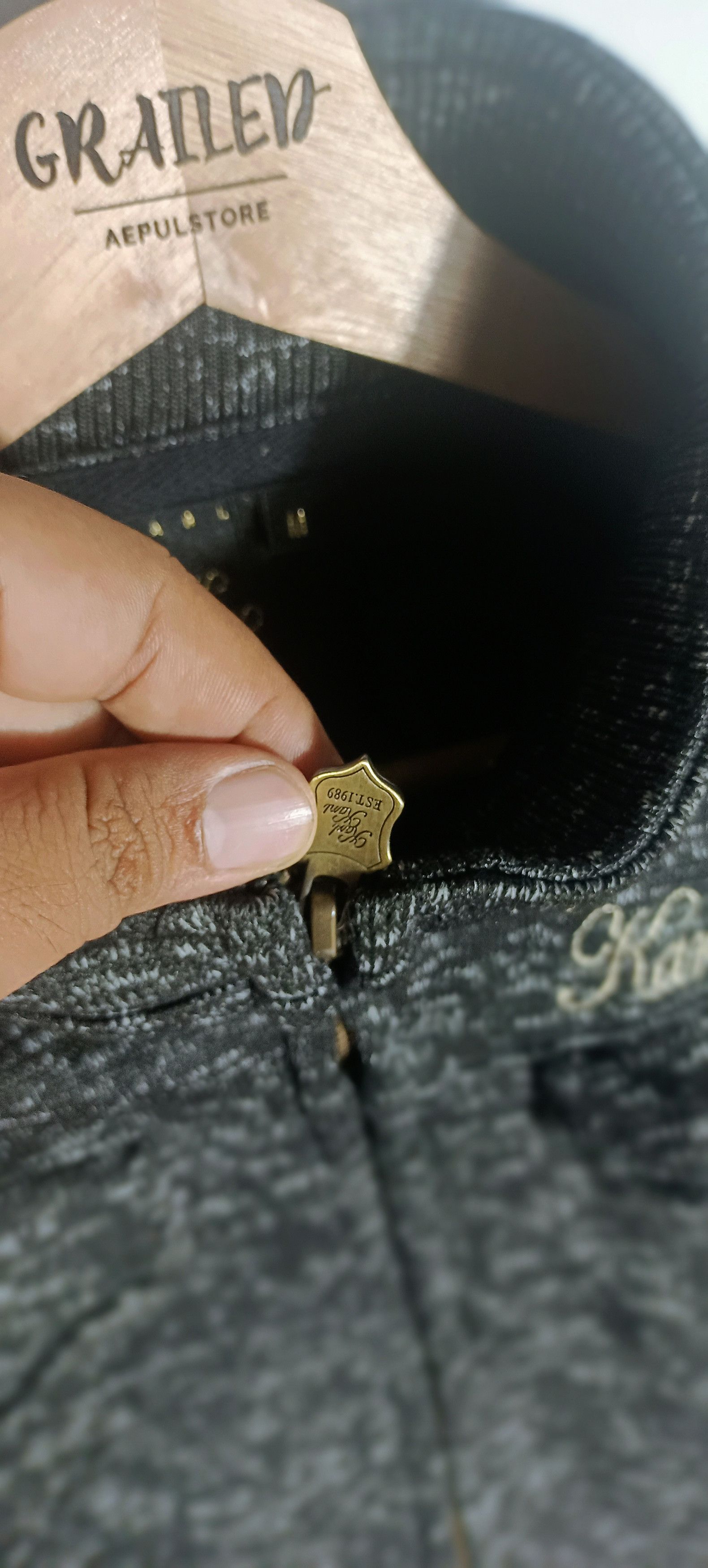 Karl Kani Vintage 90s Karl Kani Brooklyn Born to Hustle Size US M / EU 48-50 / 2 - 10 Thumbnail
