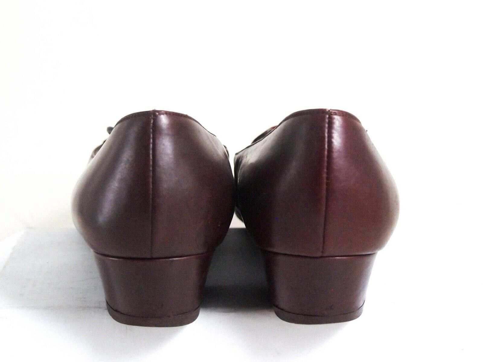 Salvatore Ferragamo Ferragamo Pumps Burgundy Leather Suede US 8.5 B EU 39 Size US 8.5 / IT 38.5 - 7 Thumbnail
