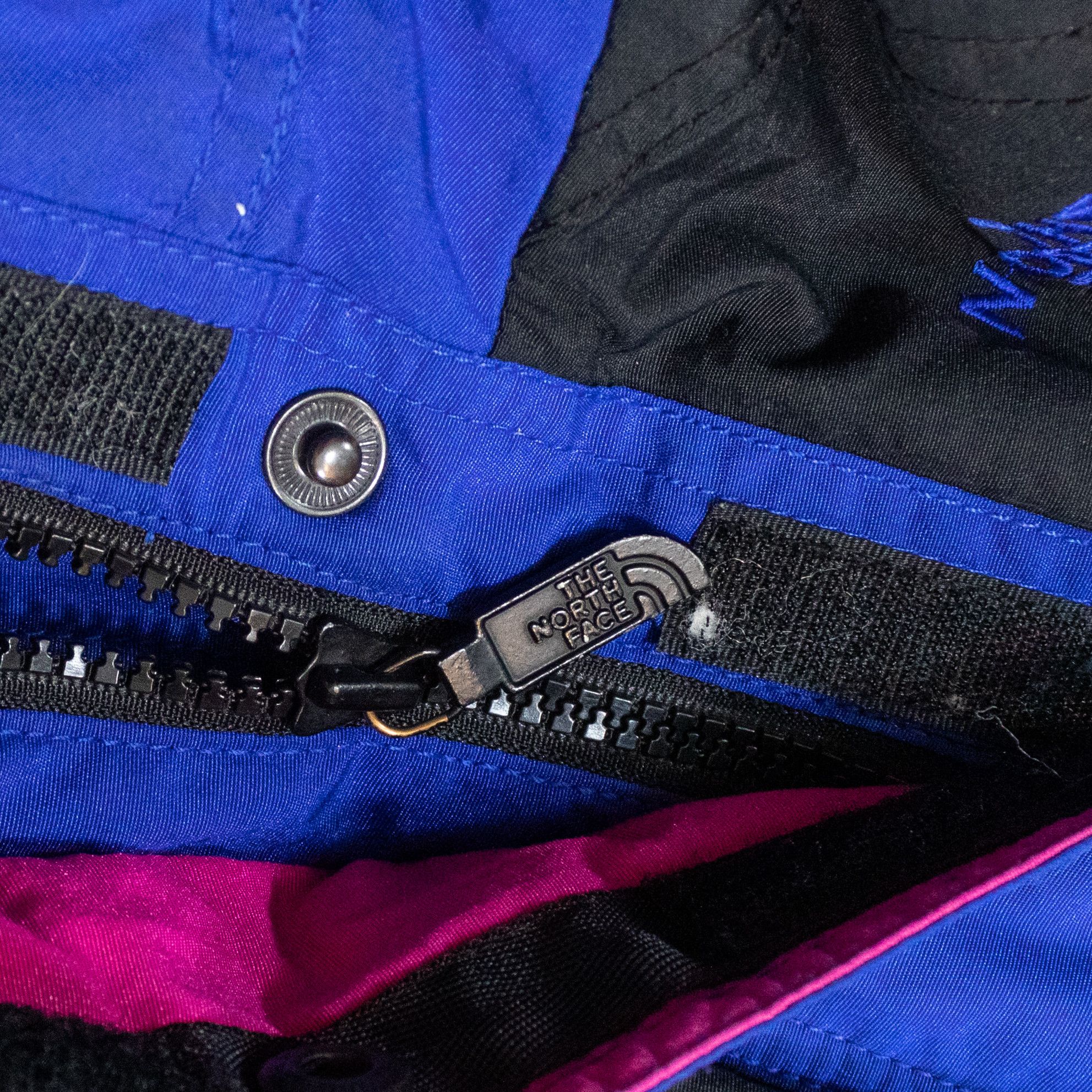 The North Face Vintage 1990's The North Face Extreme Light Blue Jacket Size US S / EU 44-46 / 1 - 14 Thumbnail