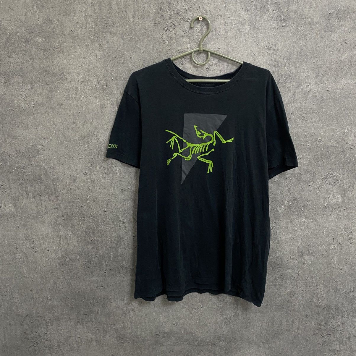 Arc'teryx Vintage Arc’teryx T-Shirt Big Logo Size US M / EU 48-50 / 2 - 1 Thumbnail