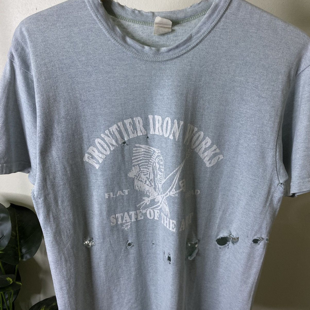 The Flat Head Frontier Iron Works Distressed Tee Size US M / EU 48-50 / 2 - 2 Thumbnail