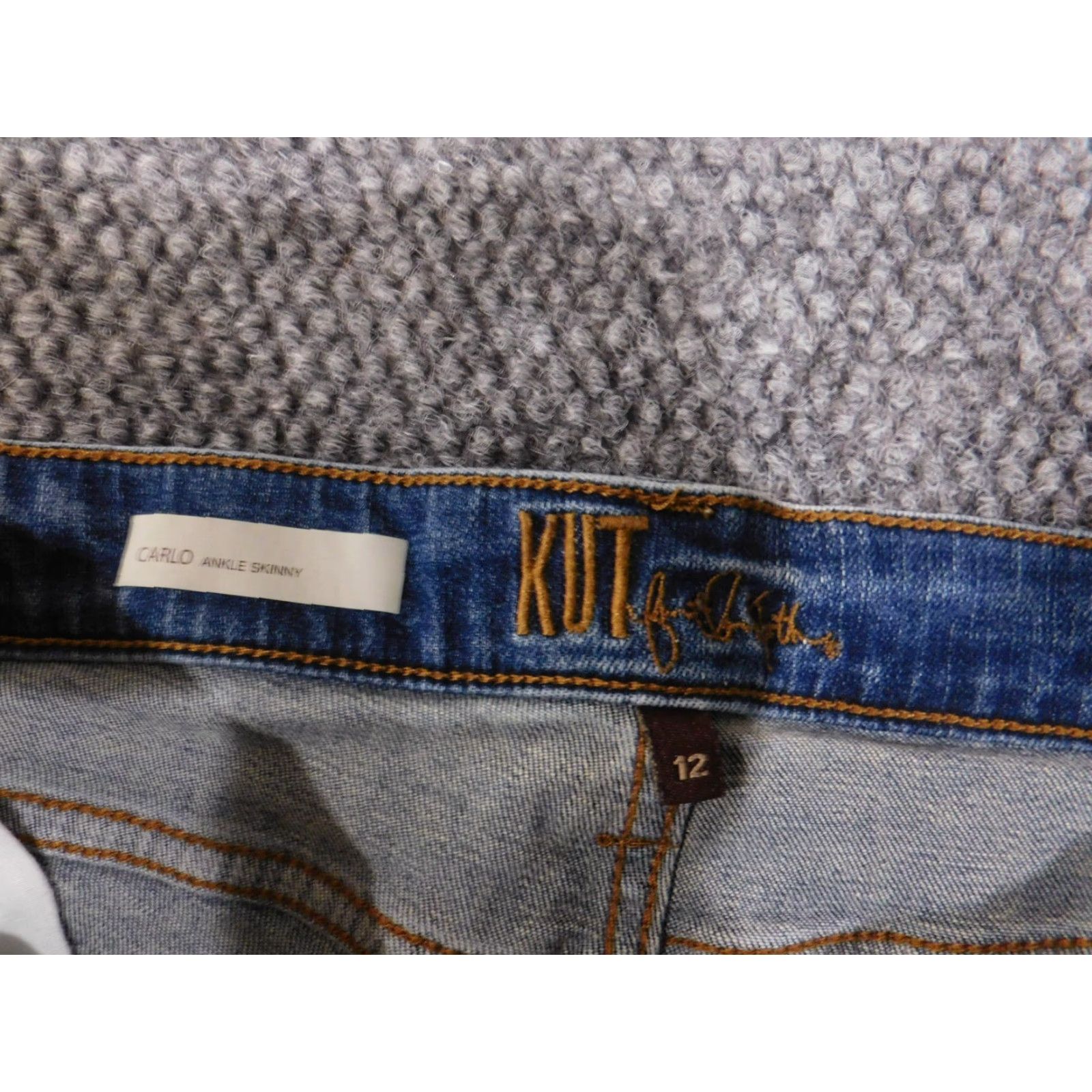 Vintage Kut from the Kloth Jeans 12 ankle skinny carlo womens blue distresed denim Size 24" / US 00 / IT 34 - 3 Thumbnail