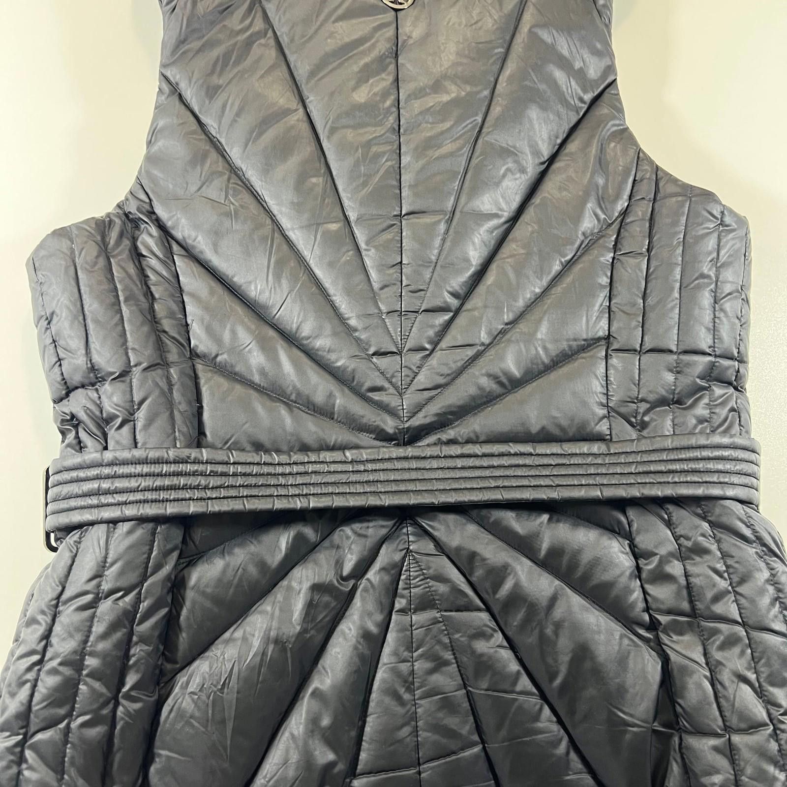 Lululemon Lululemon Get Down Reversible High Neck Puffer Vest Size M / US 6-8 / IT 42-44 - 8 Thumbnail