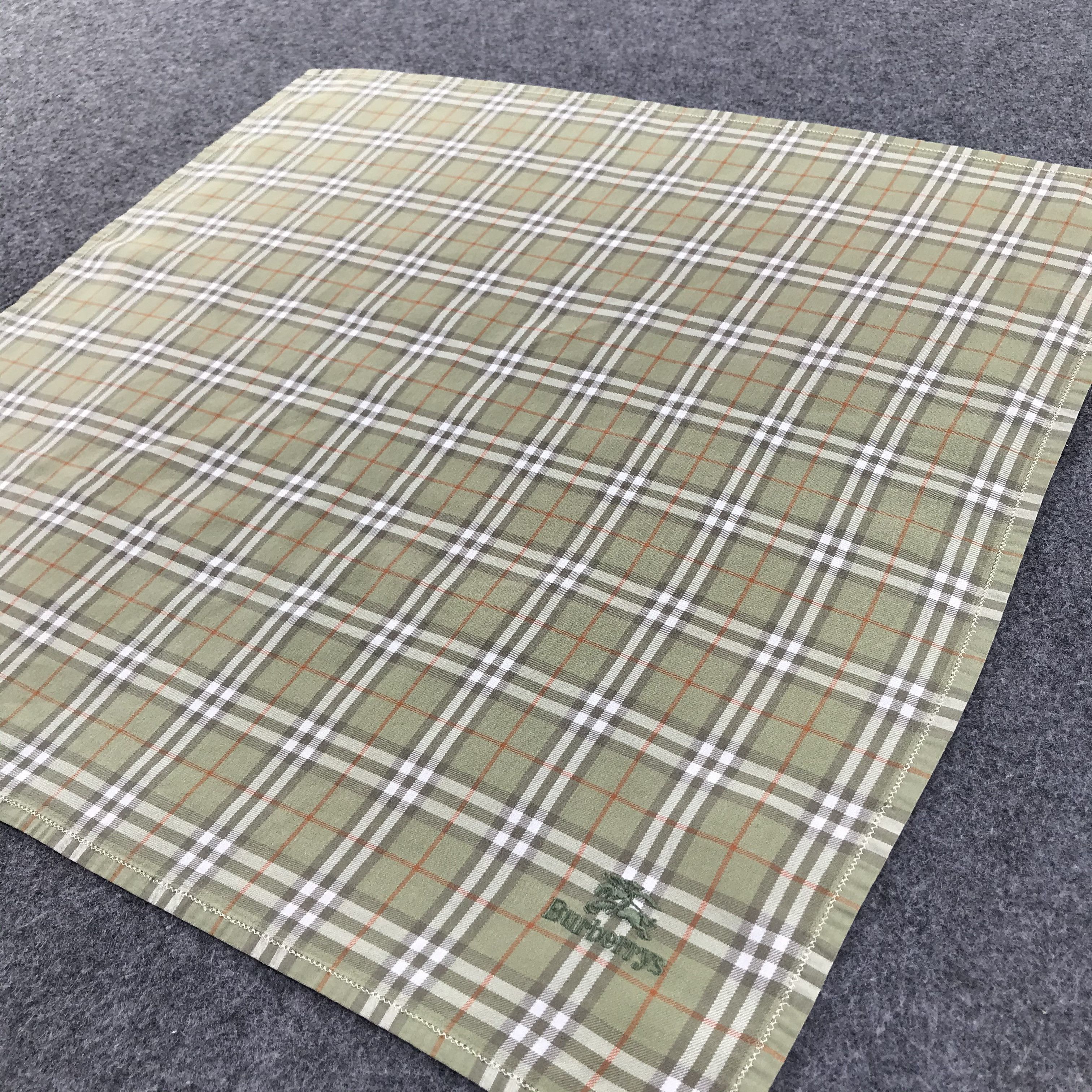Burberry Burberrys Nova Check Handkerchief Neckerchief Bandana H180 Size ONE SIZE - 5 Thumbnail