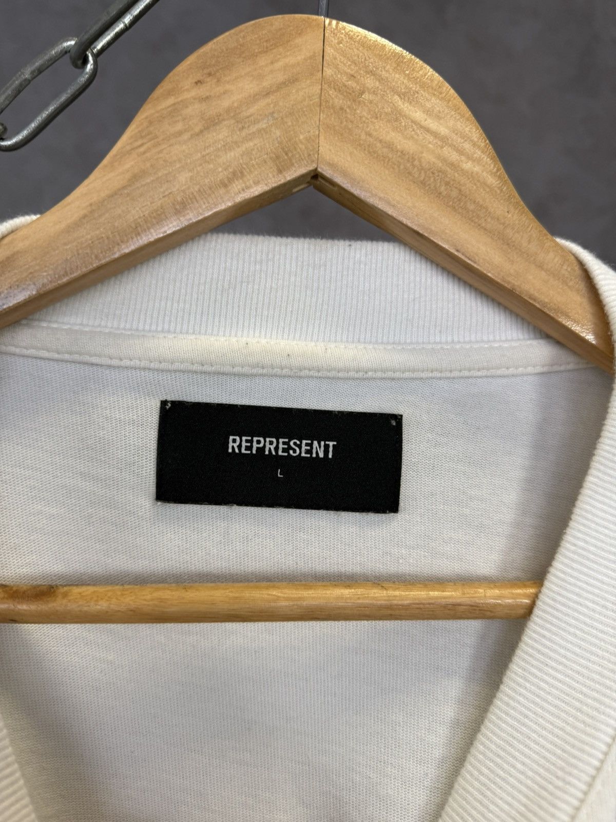 Represent Clo. Represent designer center logo tee Size US L / EU 52-54 / 3 - 4 Thumbnail
