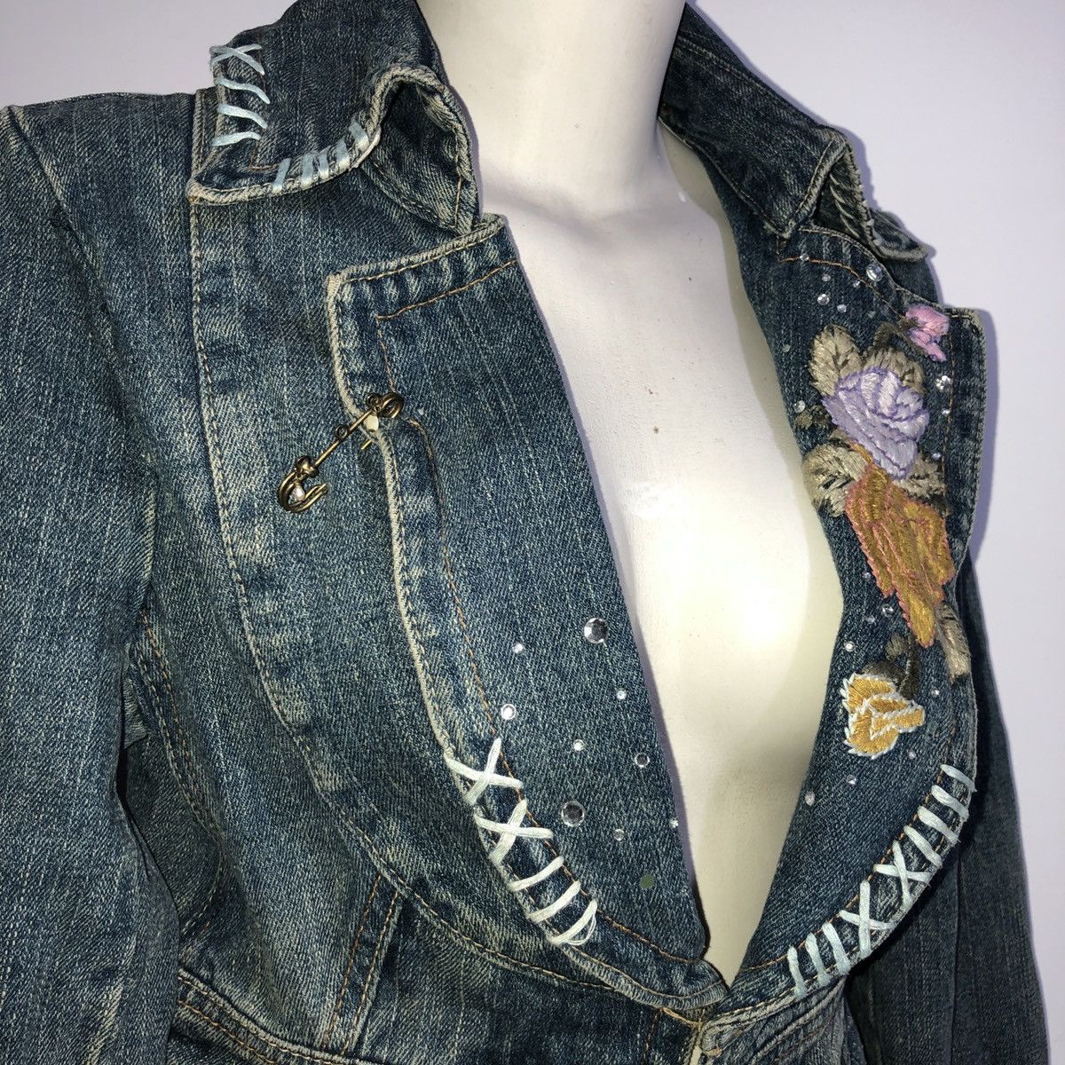 If Six Was Nine × Japanese Brand JAPANES BRAND M2 DENIM JACKET EMBROIDED ROSE Size S / US 4 / IT 40 - 4 Thumbnail