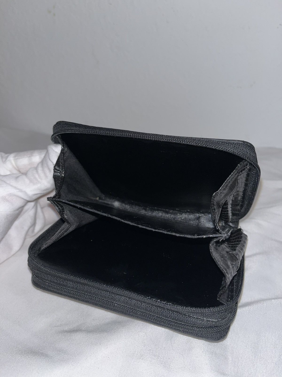 Pierre Balmain Vintage Pierre Balmain Leather Wallet Size ONE SIZE - 5 Thumbnail