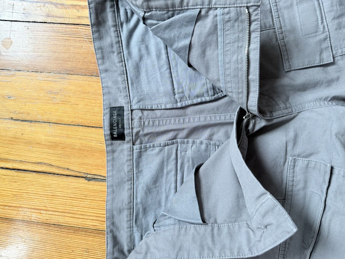 Balenciaga Flared Ripstop Convertible Cargos Size US 28 / EU 44 - 5 Thumbnail