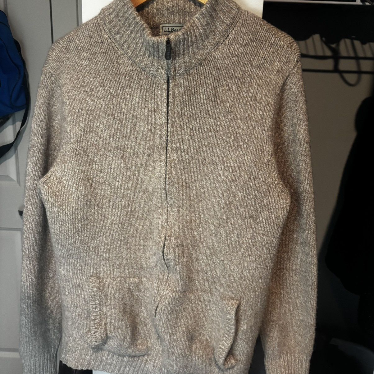 L.L. Bean LL Bean 100% Lambswool Knit Men's Sweater Size L Size US L / EU 52-54 / 3 - 1 Thumbnail