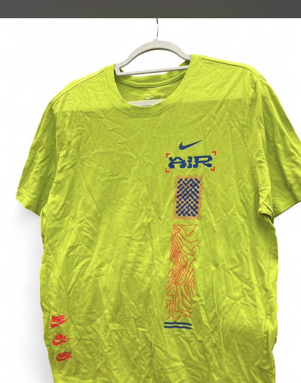 Nike Nike Men’s Short-Sleeve AIR Graphic Tee - Neon Yellow Size US L / EU 52-54 / 3 - 2 Thumbnail