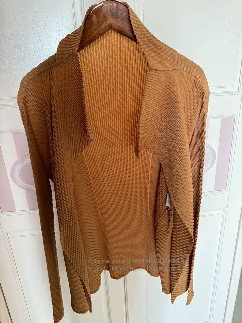 Issey Miyake Issey Miyake Fish-Scale Knit Cardigan Size M / US 6-8 / IT 42-44 - 1 Thumbnail