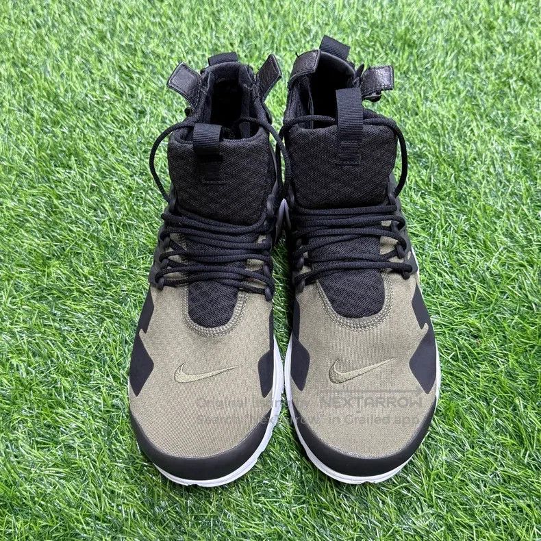 Acronym Acronym size M Jointly named sneakers Size US 8 / EU 41 - 3 Thumbnail