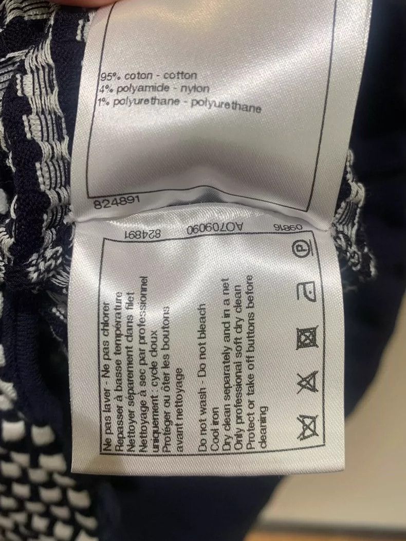 Chanel Chanel Double C button black and white plaid knitted short Size XS / US 0-2 / IT 36-38 - 6 Thumbnail