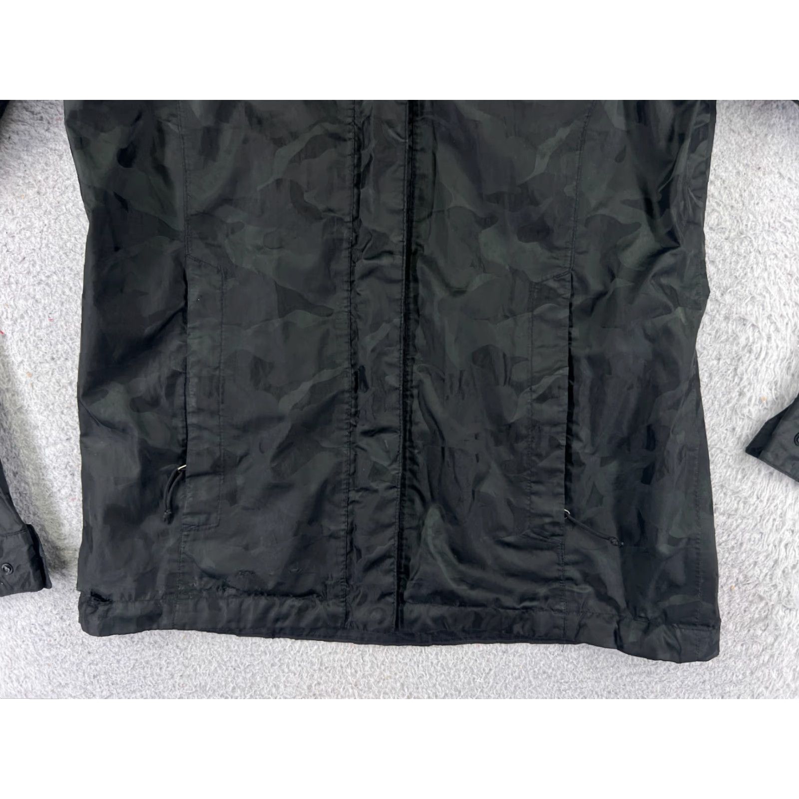 The North Face VINTAGE The North Face Jacket Women S Black Camouflage Full Zip Hooded Windbreaker READ Size S / US 4 / IT 40 - 5 Thumbnail