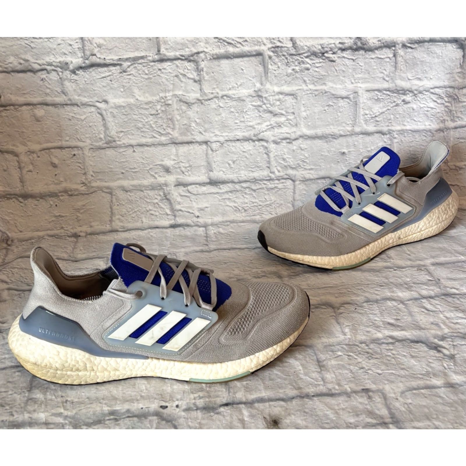 Adidas adidas UltraBoost 22 Sneaker Men 12 Blue Grey White HP9189 Athletic Running Shoes Sports Athleisure Size US 12 / EU 45 - 2 Thumbnail