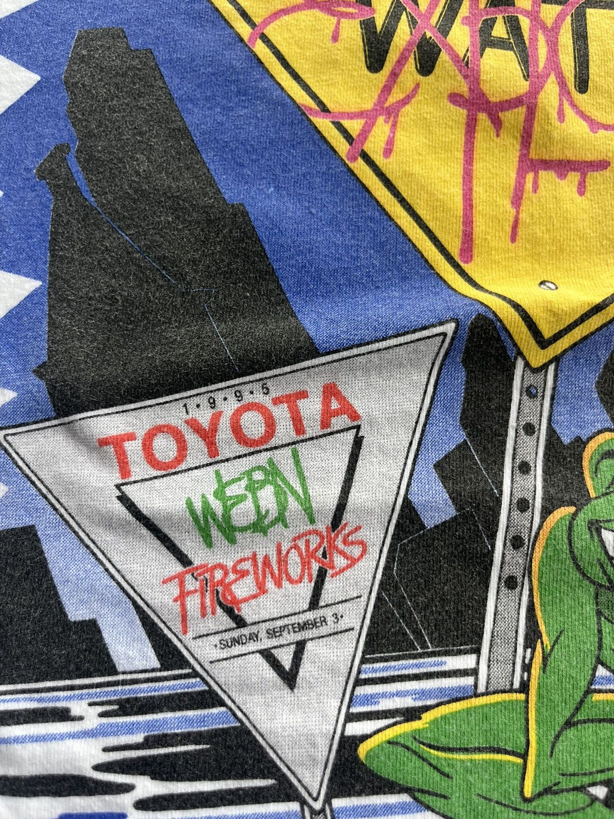 Vintage Vintage TOYOTA WEBN Fireworks High water Explosives 95’s Size US XL / EU 56 / 4 - 6 Thumbnail