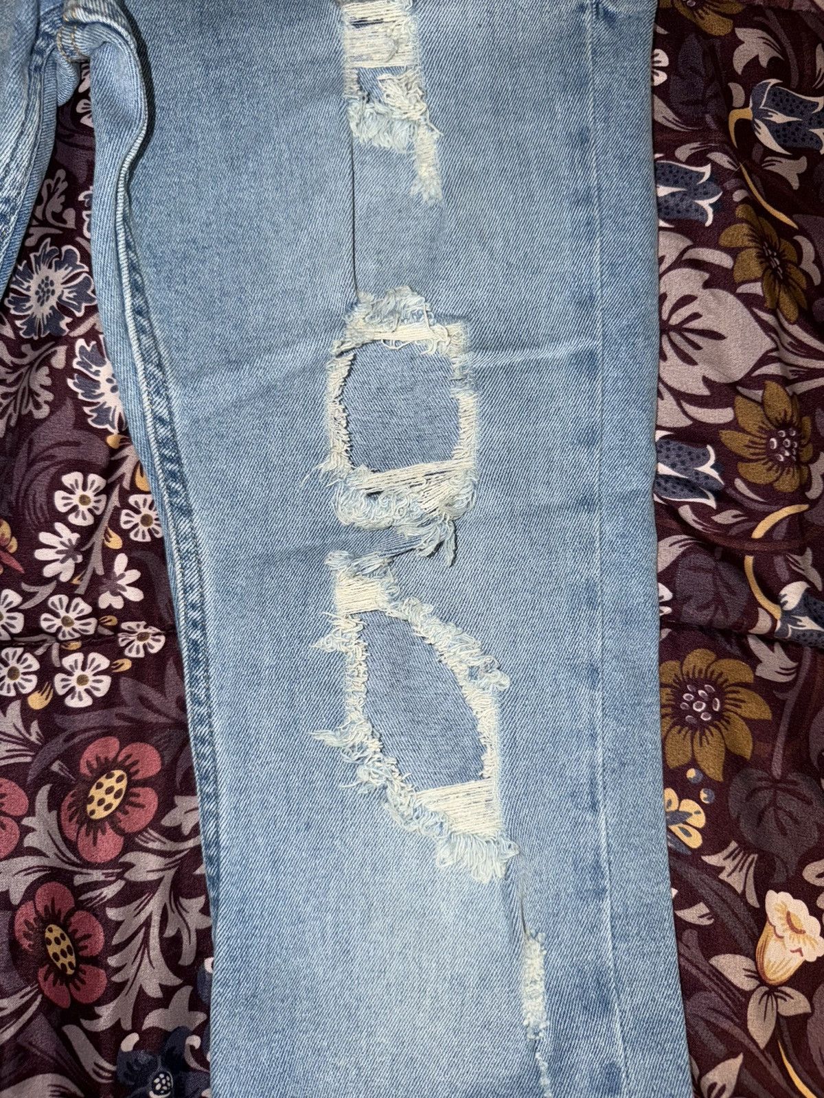 Bdg Distressed Skinny Stretch Jean Size US 34 / EU 50 - 3 Thumbnail
