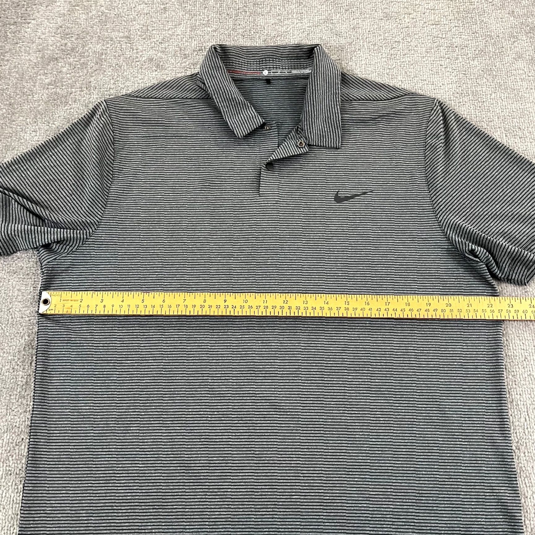 Nike Nike Tiger Woods Polo Shirt Mens Large Gray Striped Snap Collar Golf Stretch S/S Size US L / EU 52-54 / 3 - 6 Thumbnail