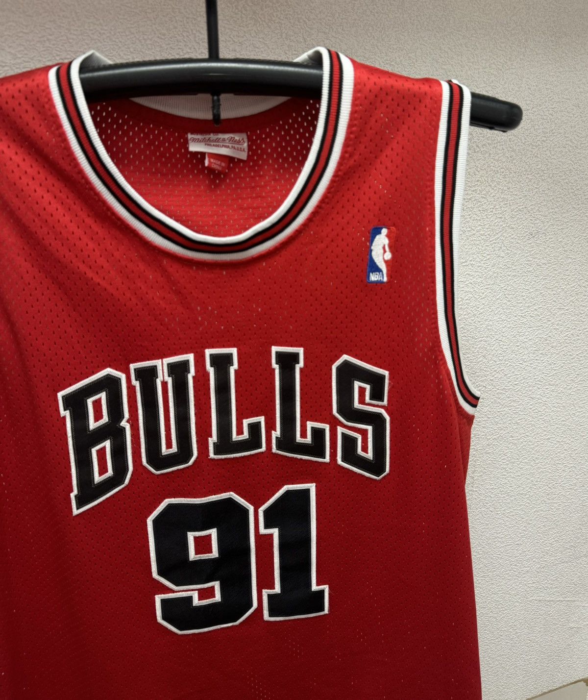 NBA Rodman 91 nba vintage jersey Chicago bulls mitchell & ness L Size US L / EU 52-54 / 3 - 4 Thumbnail