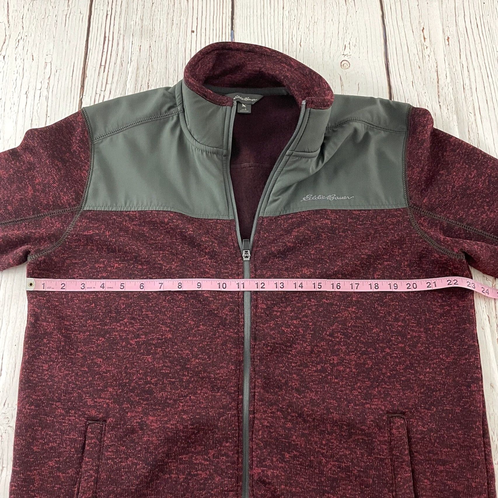 Eddie Bauer VINTAGE Eddie Bauer Full Zip Knit Fleece Jacket Mens Large Maroon Gray Better Sweater Jacket Men L Maroon Gray Fleece Post-1990s style? Size US L / EU 52-54 / 3 - 5 Thumbnail