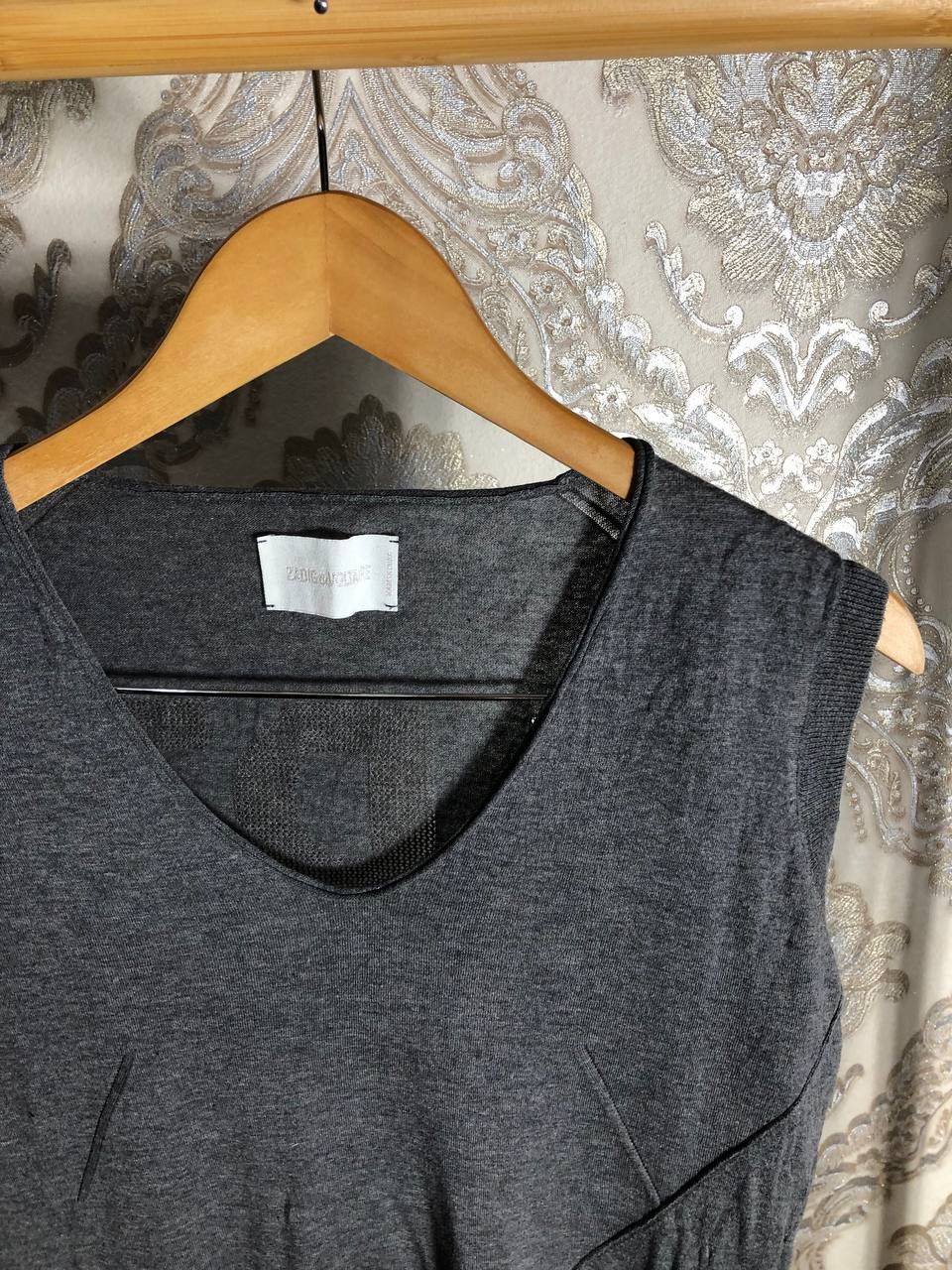 Zadig & Voltaire VINTAGE ZADIG & VOLTAIRE ITALIAN DESIGNER SLEEVELESS SWEATER Size S / US 4 / IT 40 - 4 Thumbnail