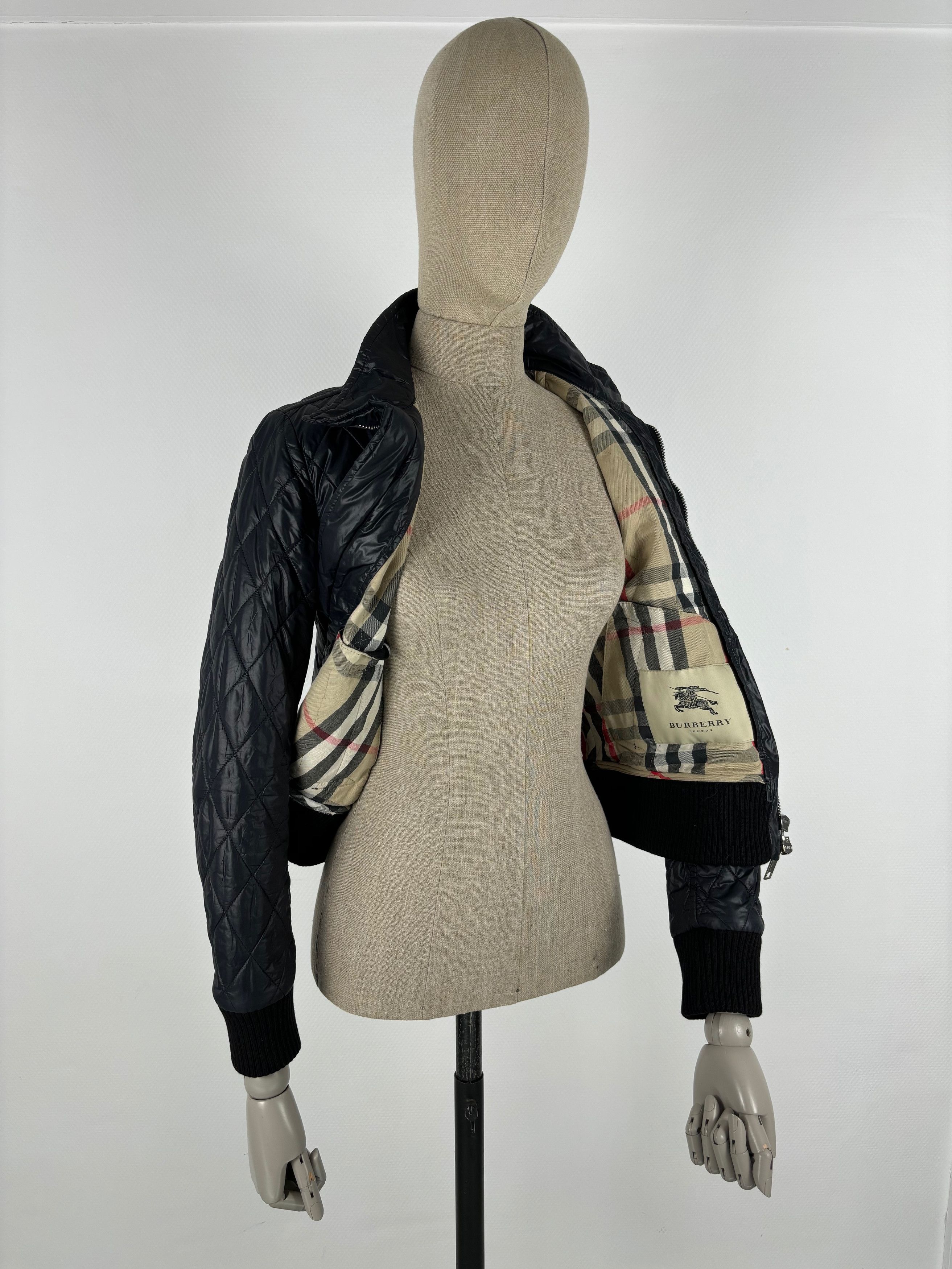 Burberry London Nova Check Biker Ribbed Cuffs Quilted Jacket Full-Zip Bomber Size M / US 6-8 / IT 42-44 - 7 Thumbnail