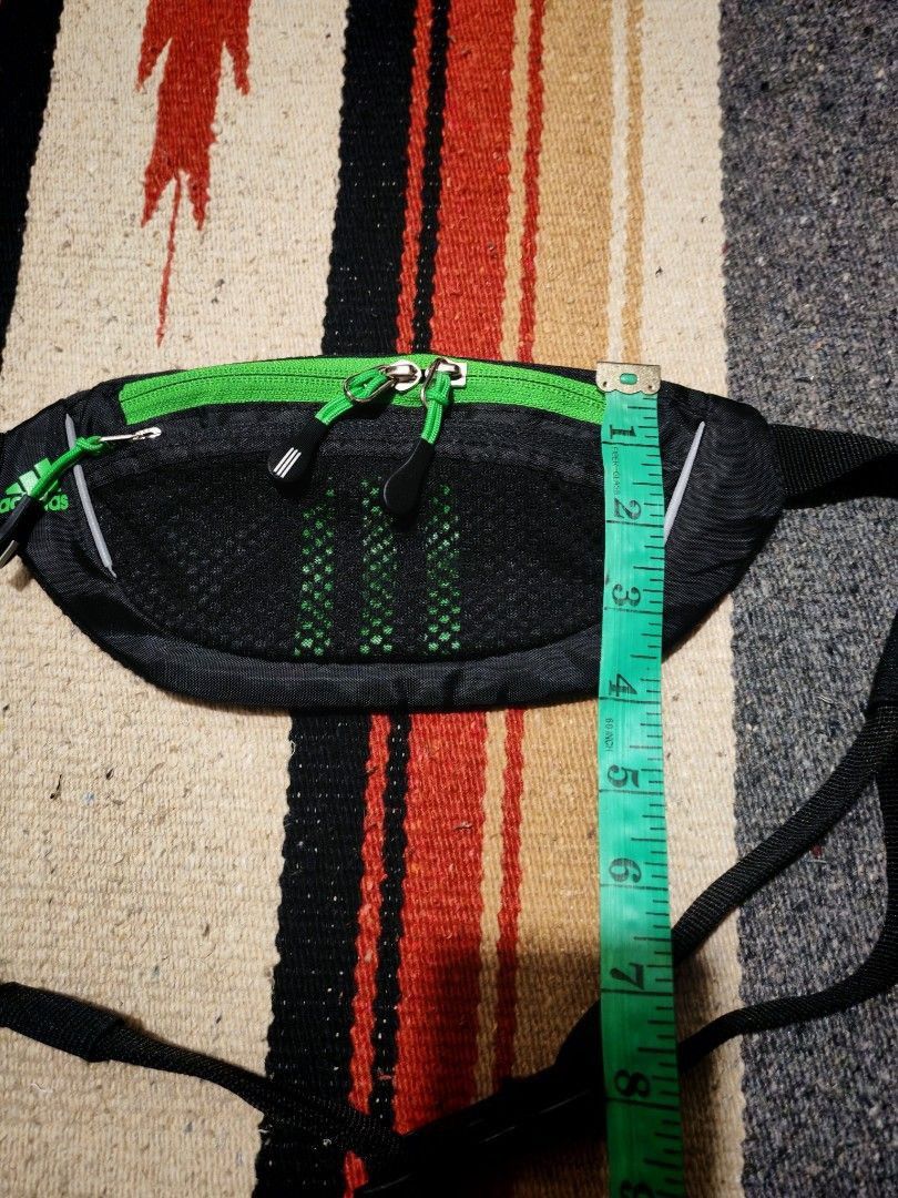 Adidas Vintage Adidas Running Pouch Waist Bag Black Green Size ONE SIZE - 9 Thumbnail