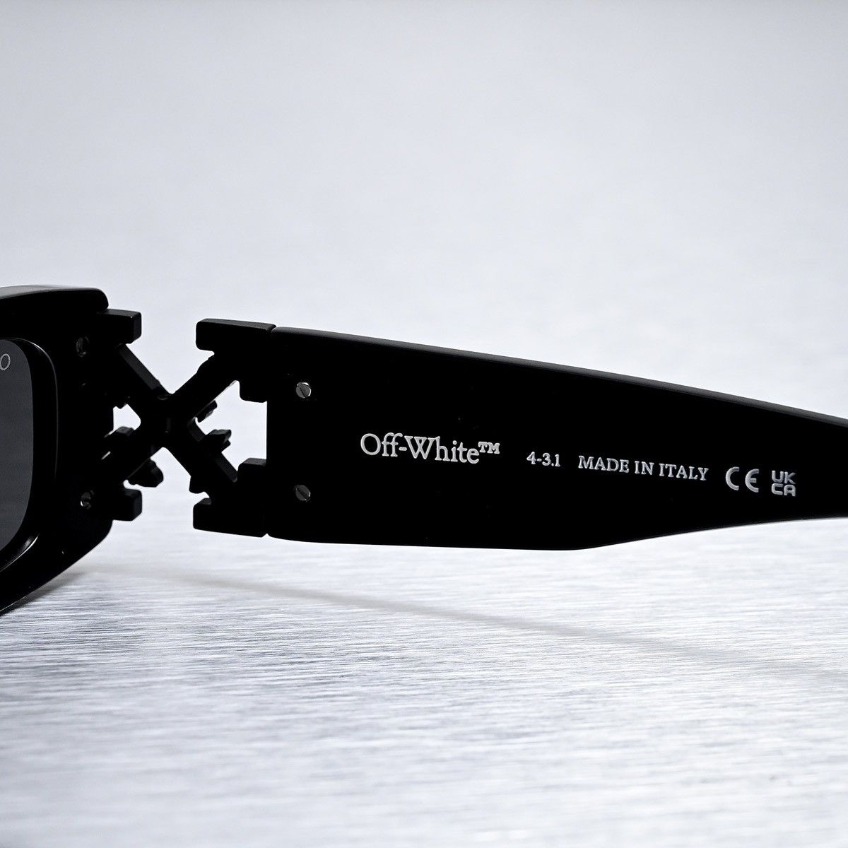 Off-White OFF WHITE ROMA SUNGLASSES Size ONE SIZE - 7 Thumbnail
