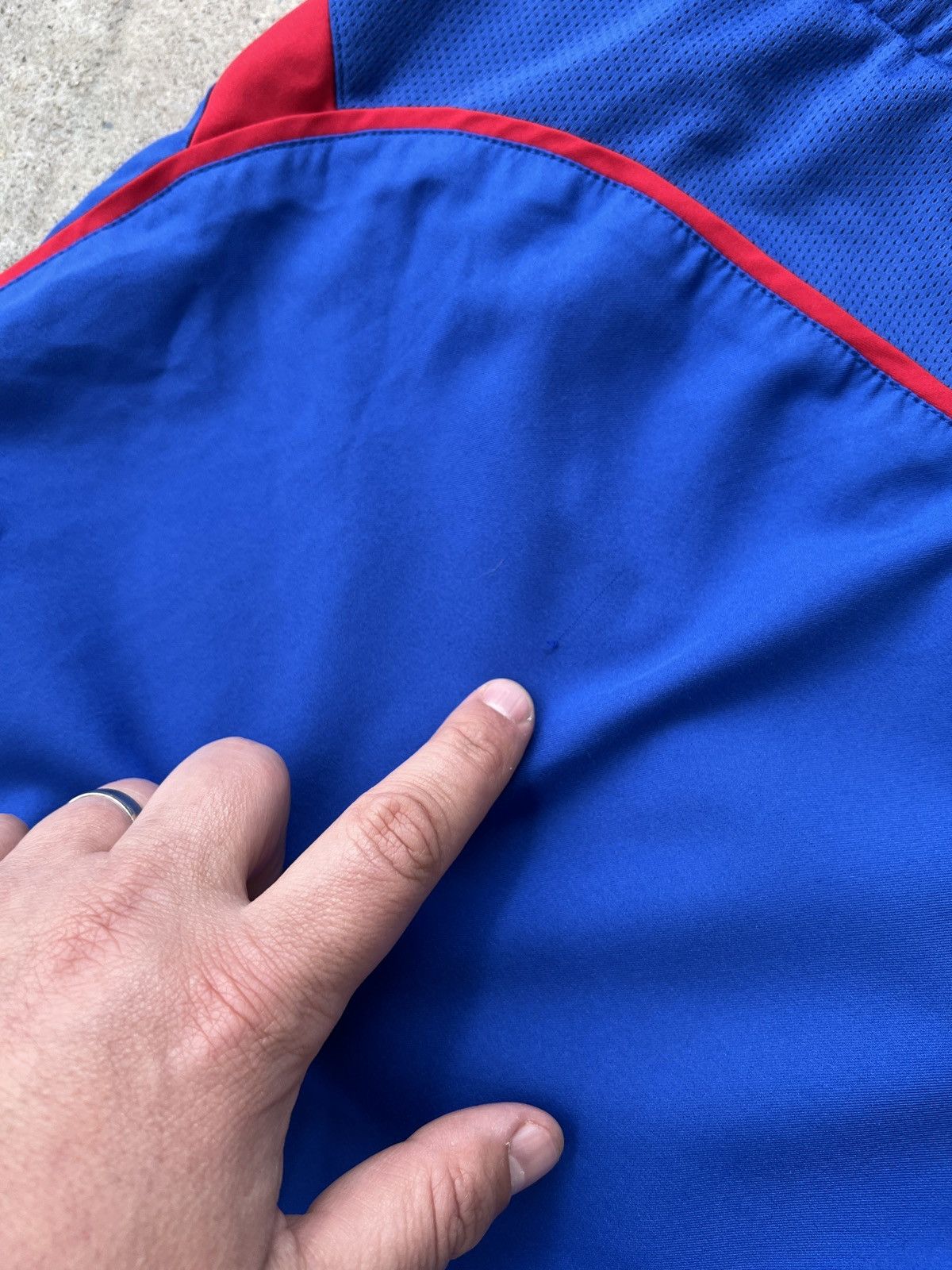 Nike Vintage Nike FC Basel Football Shorts Size US 36 / EU 52 - 6 Thumbnail
